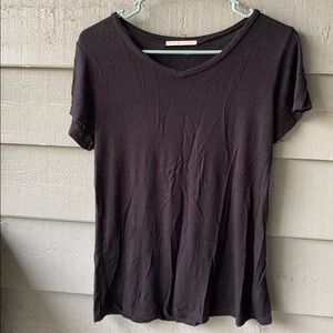 Women’s Basic Black Tee